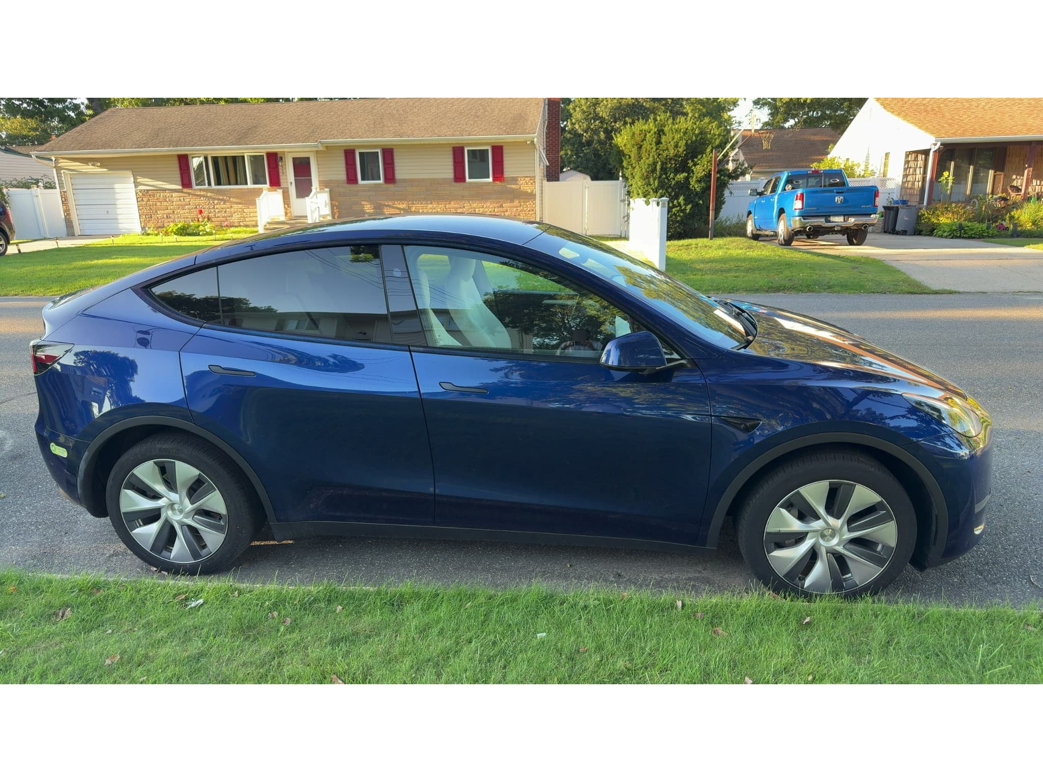 2024 Tesla Model Y view 3