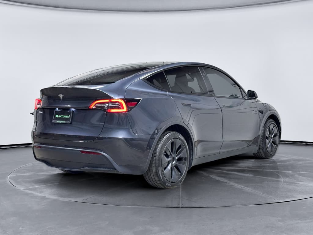2025 Tesla Model Y view 3