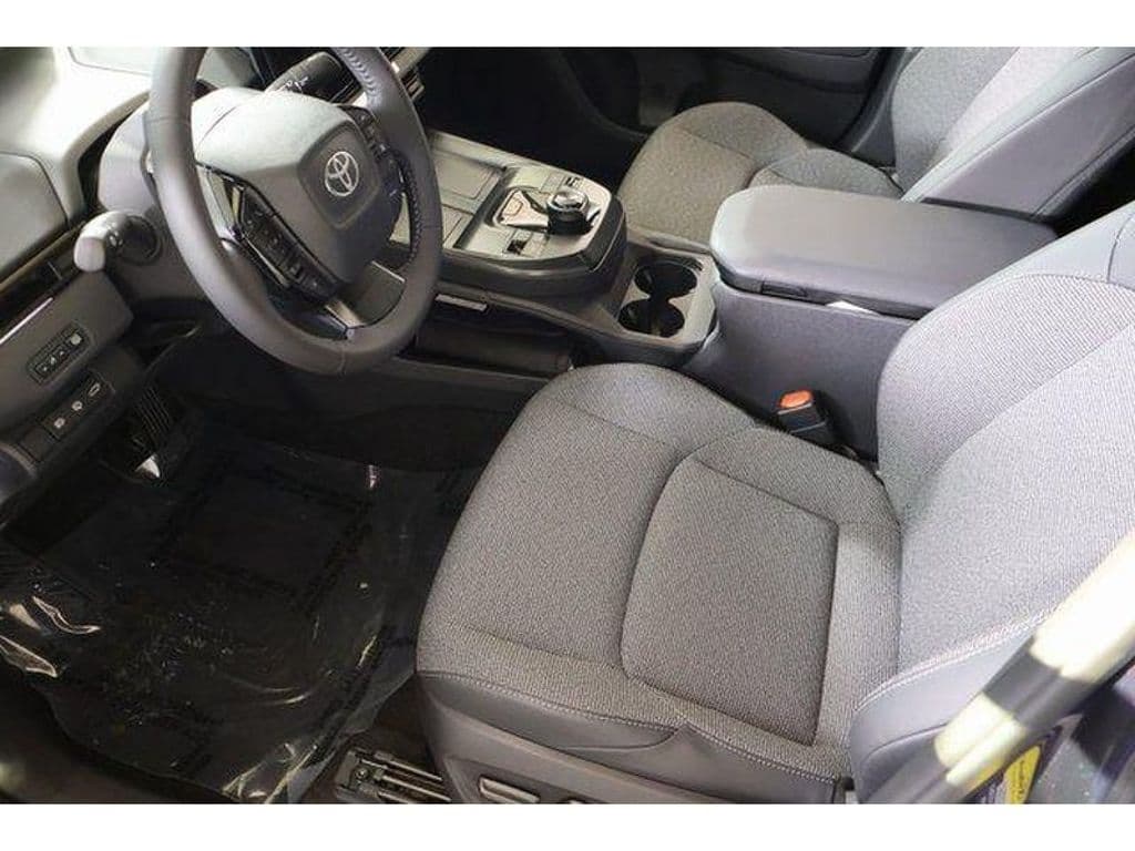 2026 Toyota bZ view 19