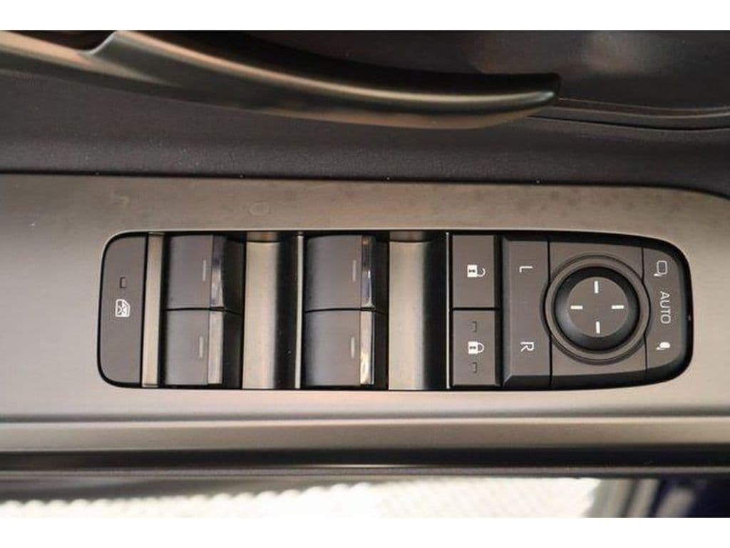 2026 Toyota bZ view 21