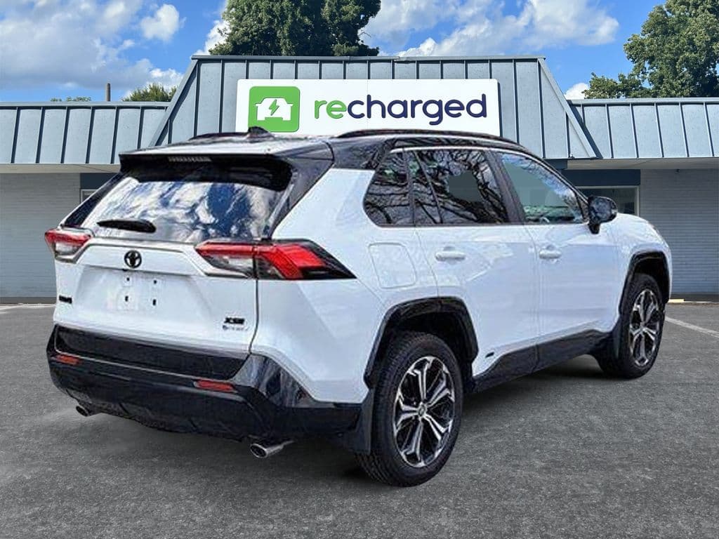 2025 Toyota RAV4 Prime view 3