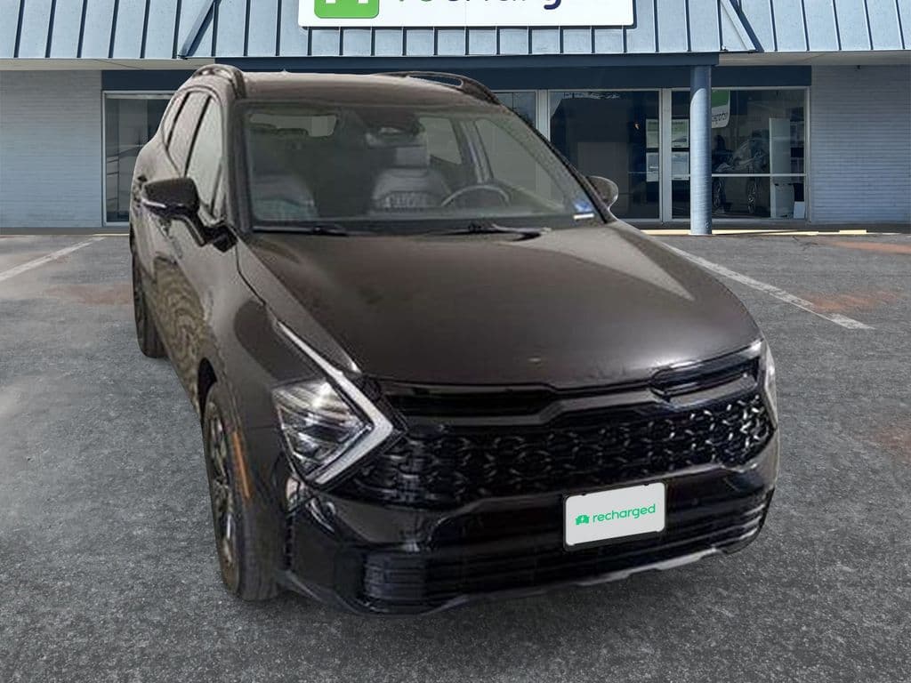 2025 Kia Sportage PHEV view 7
