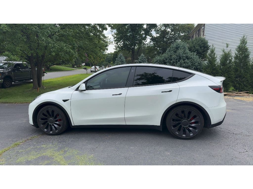 2021 Tesla Model Y view 2