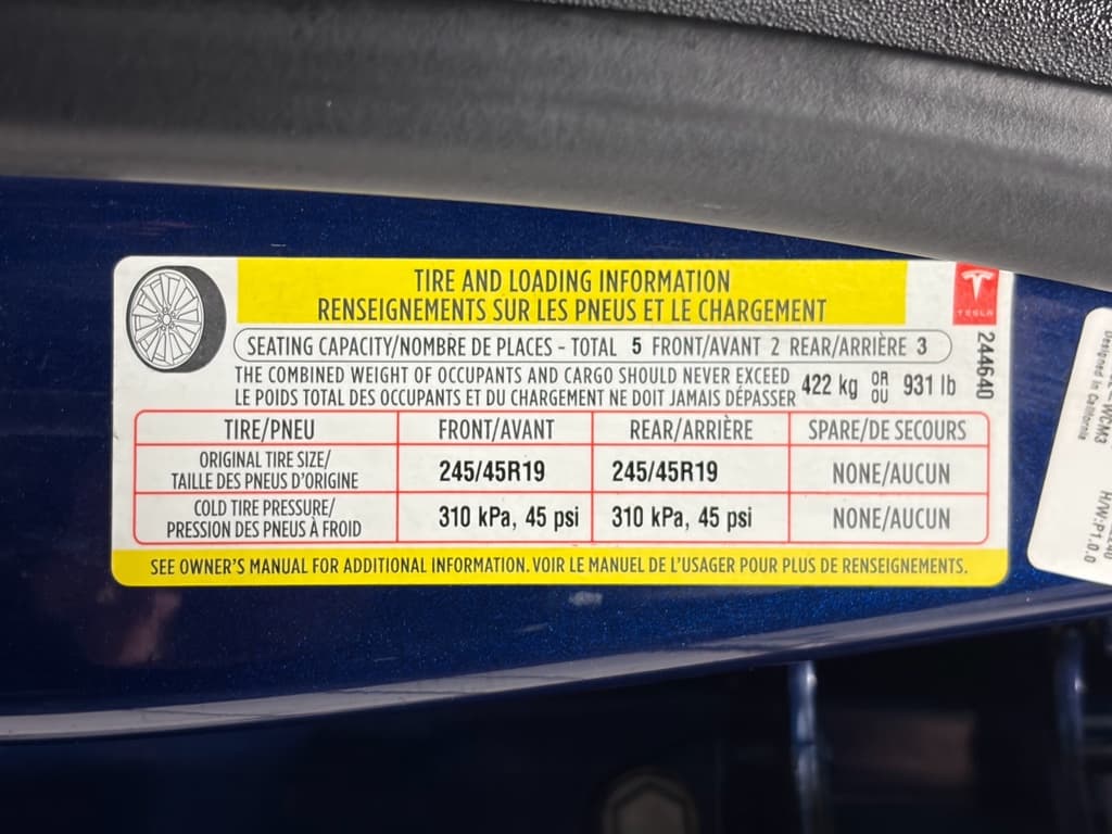 2018 Tesla Model S view 31