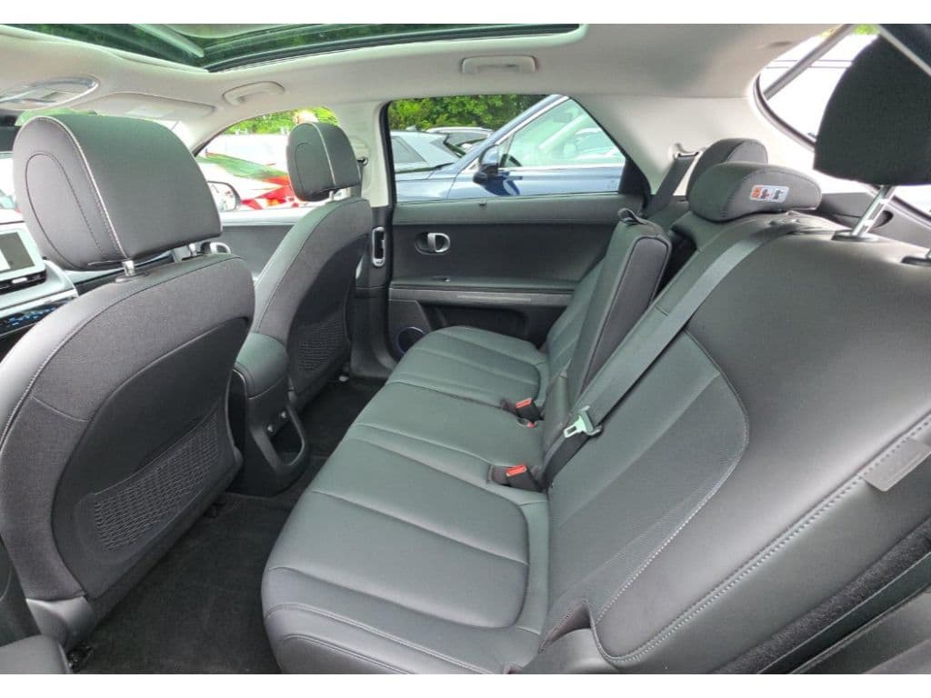 2024 Hyundai IONIQ 5 view 6