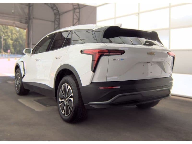 2024 Chevrolet Blazer EV view 2