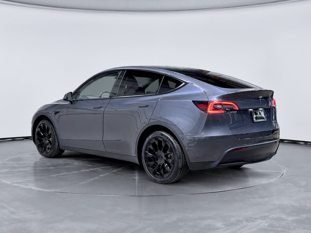2021 Tesla Model Y view 2