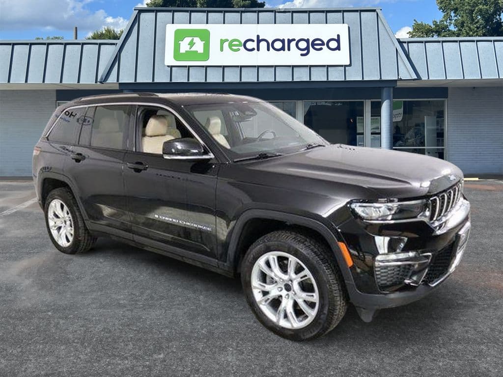 2022 Jeep Grand Cherokee 4xe view 5