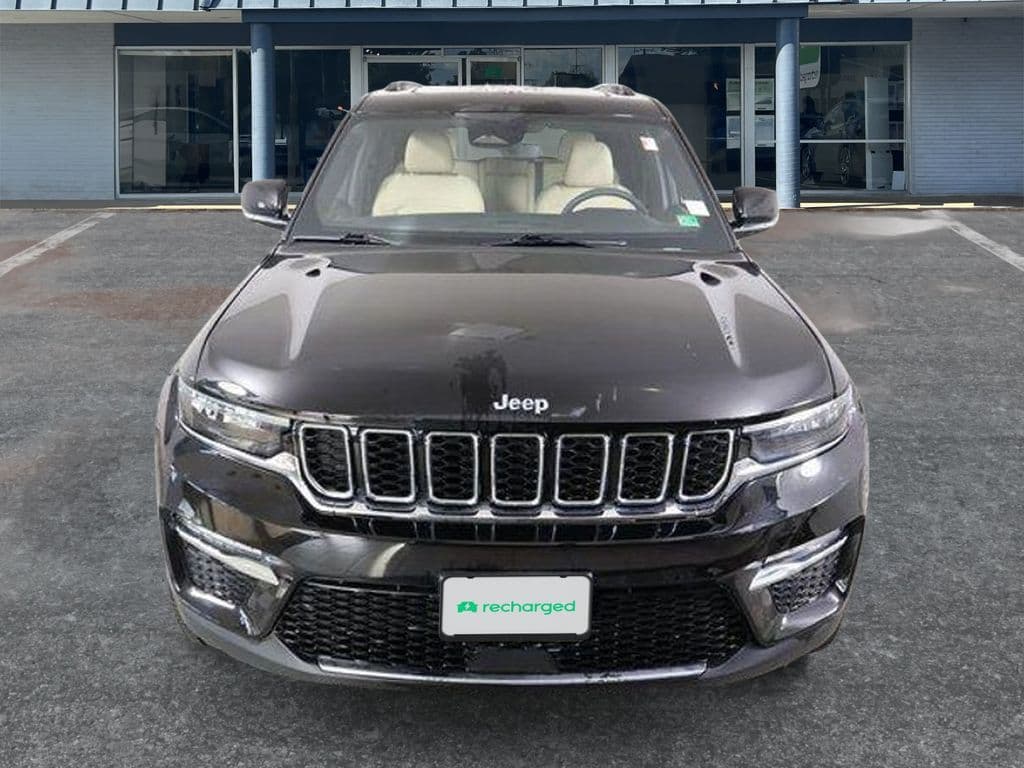 2022 Jeep Grand Cherokee 4xe view 6