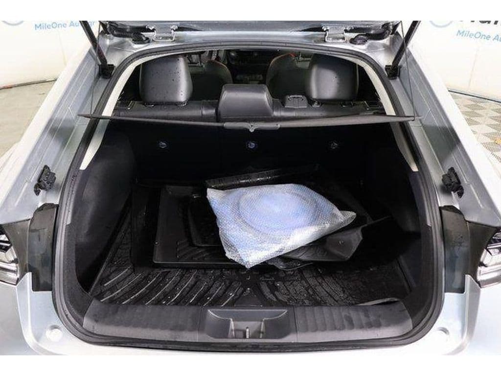 2025 Toyota Prius Prime view 15