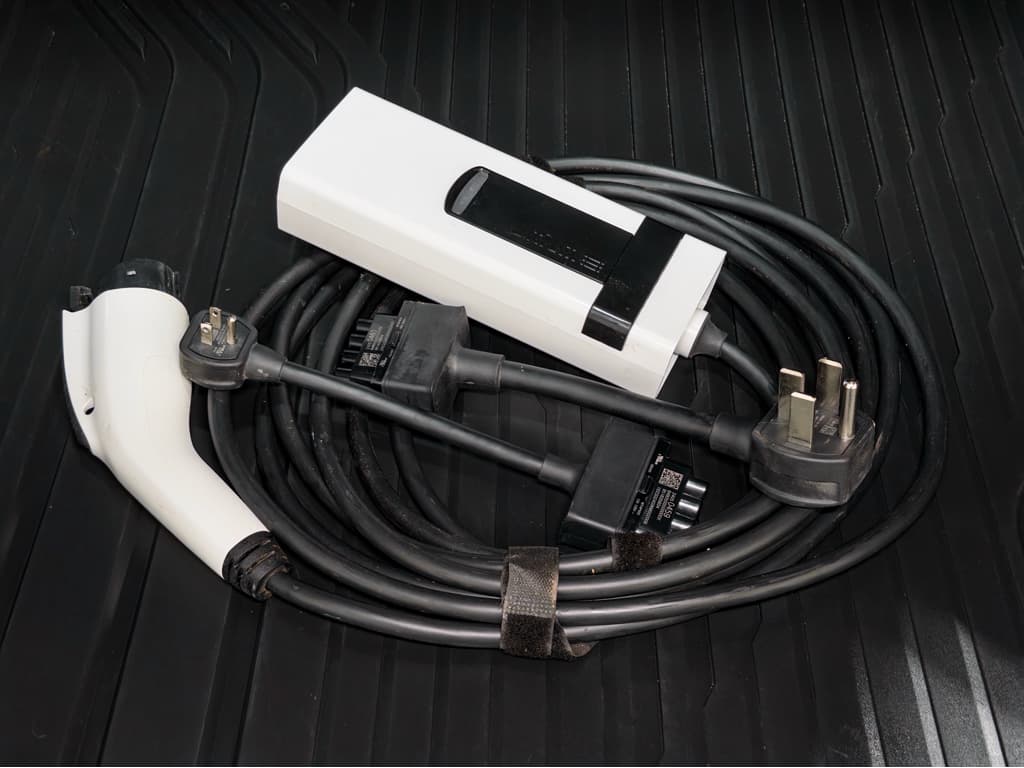 2024 Chevrolet Equinox EV view 6