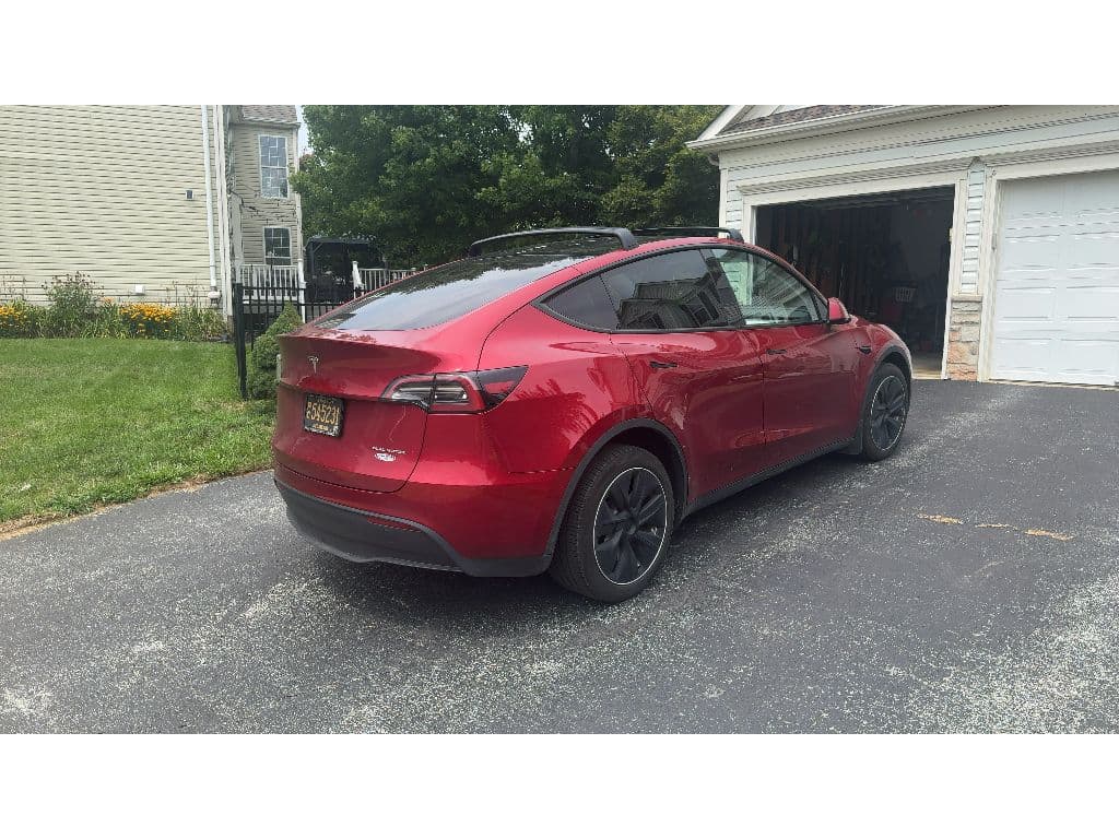 2024 Tesla Model Y view 3
