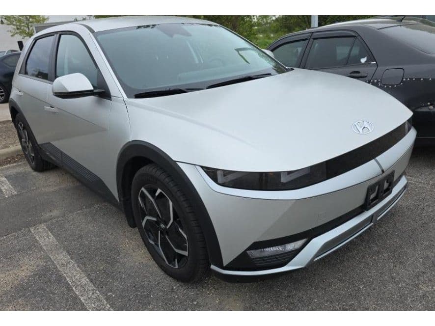 2024 Hyundai IONIQ 5 view 2