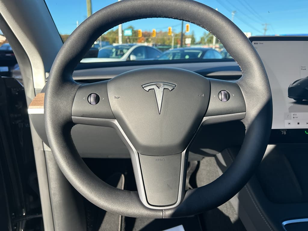 2024 Tesla Model Y view 8