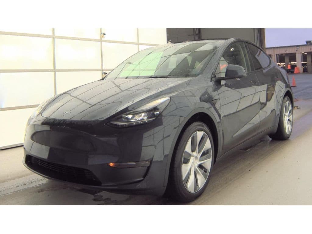 2024 Tesla Model Y view 1