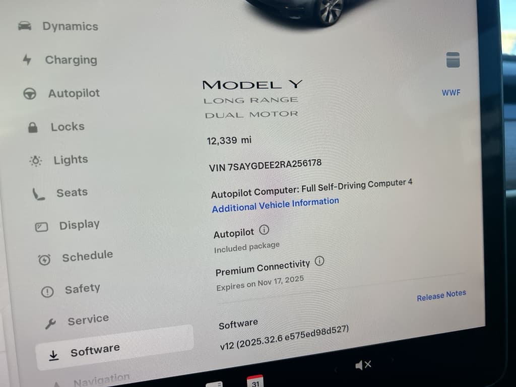 2024 Tesla Model Y view 9