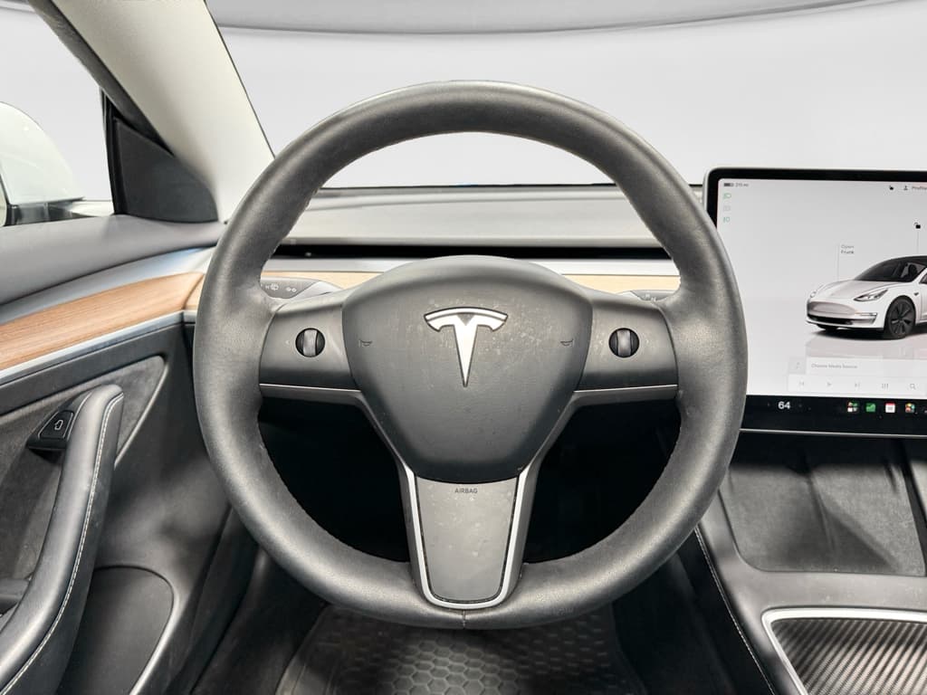 2022 Tesla Model 3 view 7