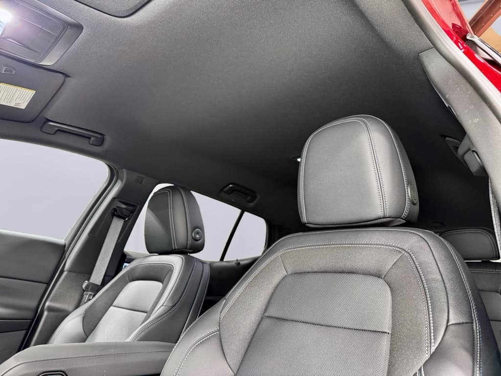 2025 Chevrolet Equinox EV view 24