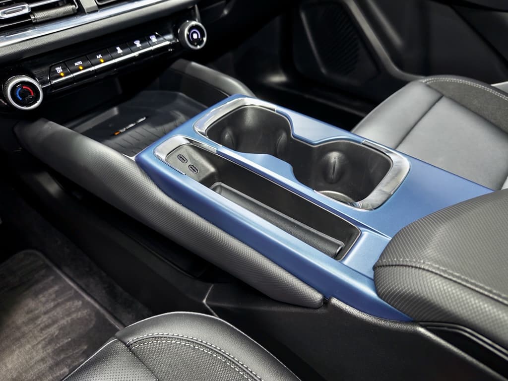 2025 Chevrolet Equinox EV view 19