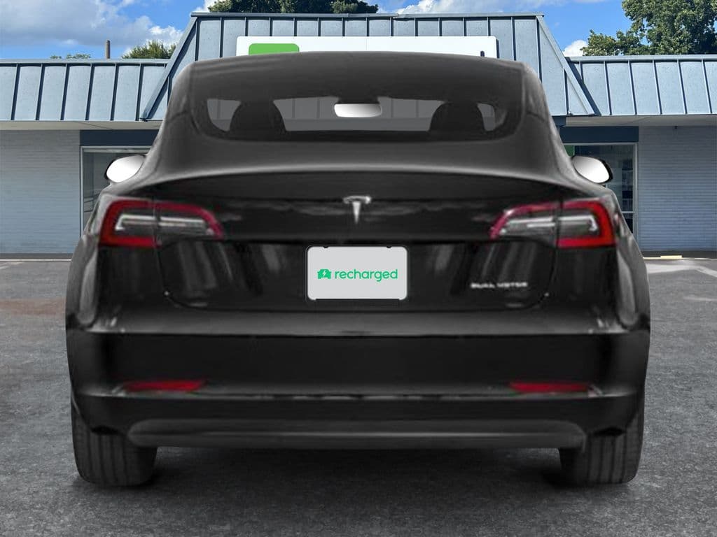2021 Tesla Model 3 view 3