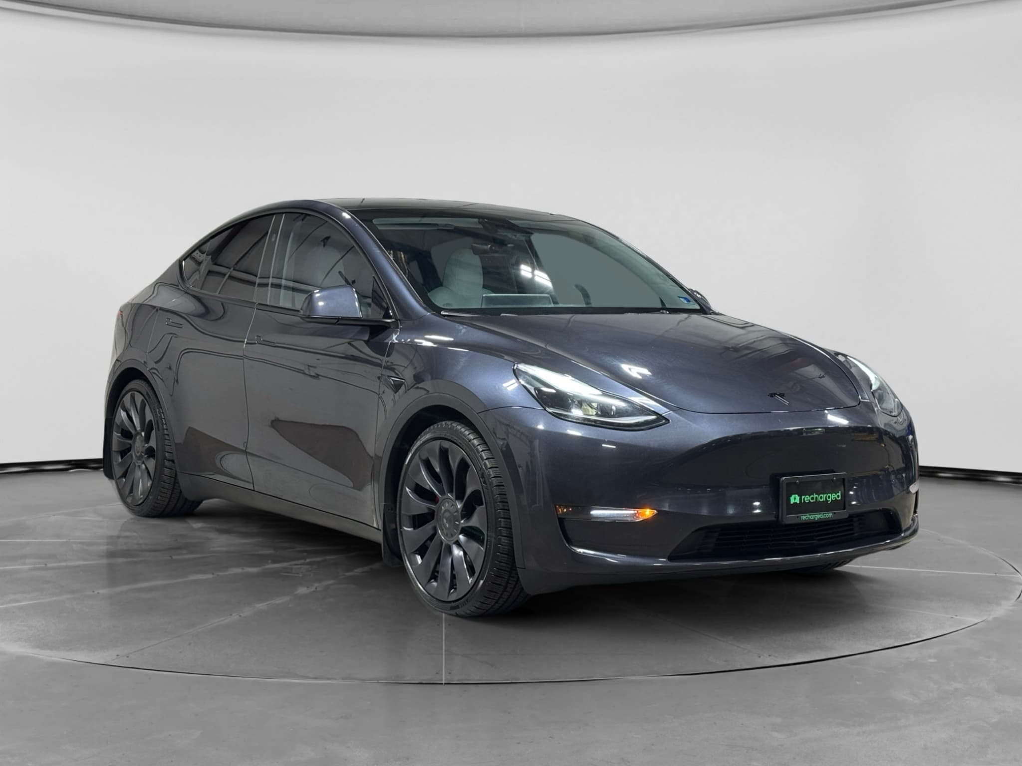 2024 Tesla Model Y view 4
