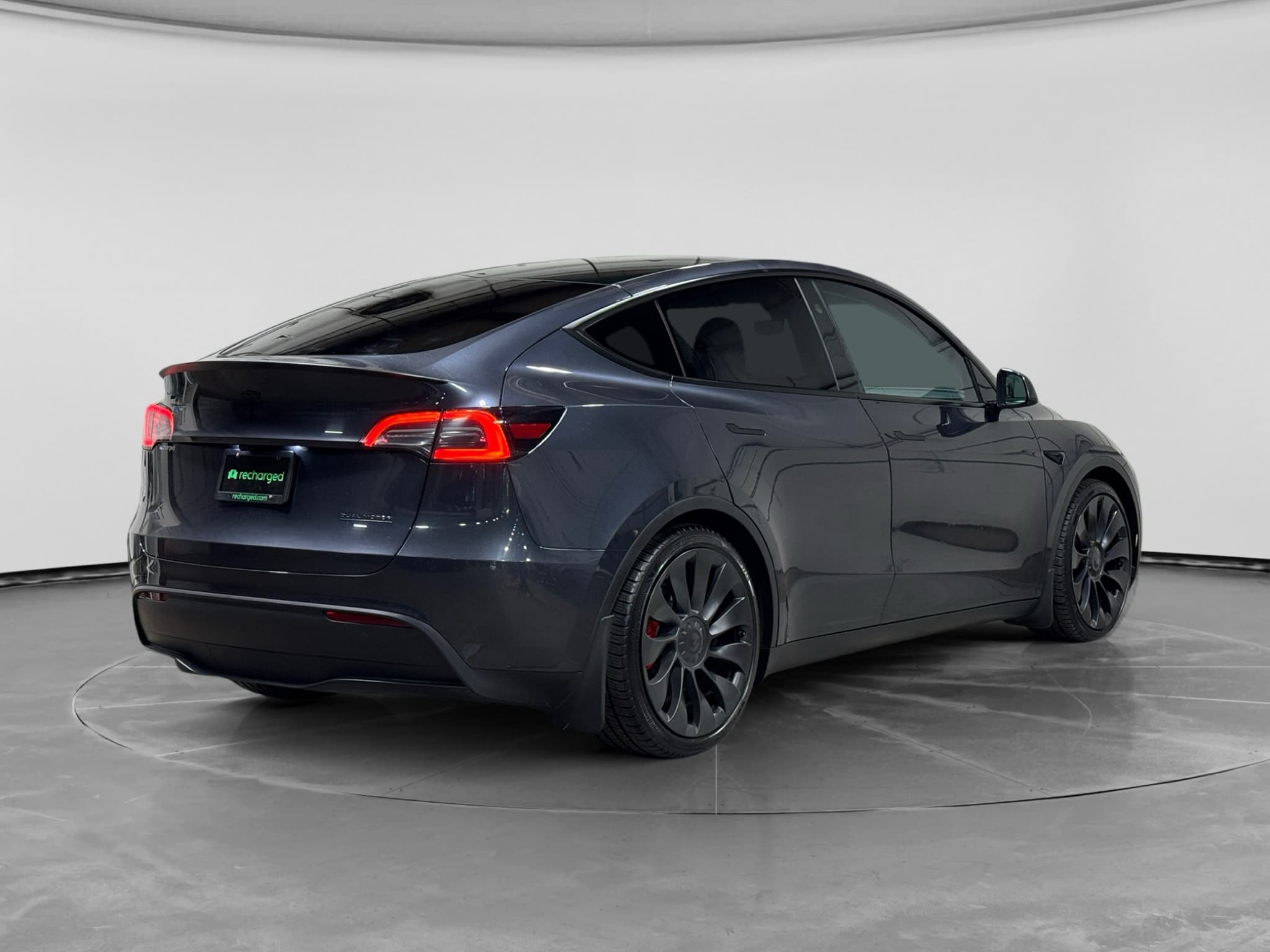 2024 Tesla Model Y view 3