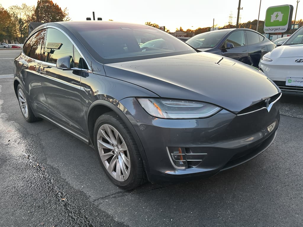 2020 Tesla Model X view 2