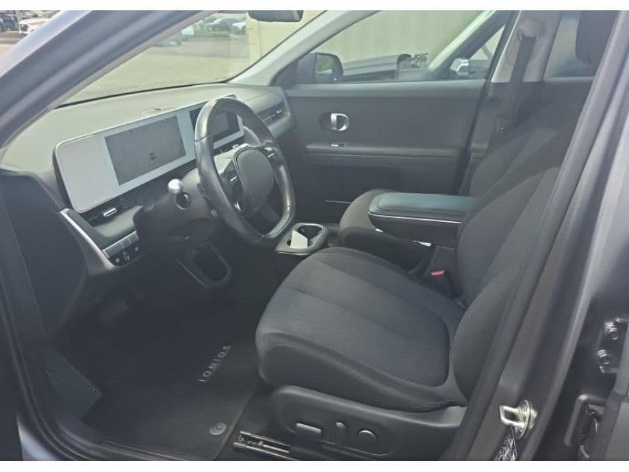 2024 Hyundai IONIQ 5 view 5