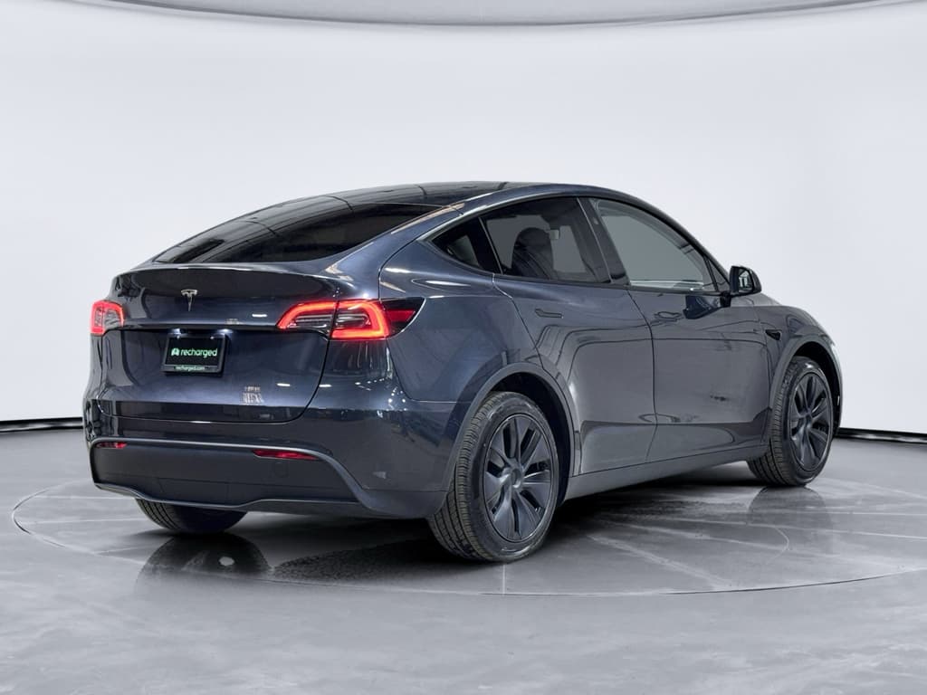 2025 Tesla Model Y view 3