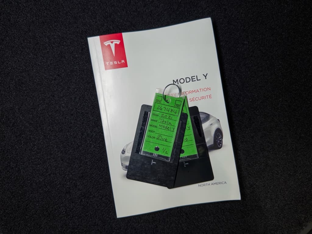 2021 Tesla Model Y view 23