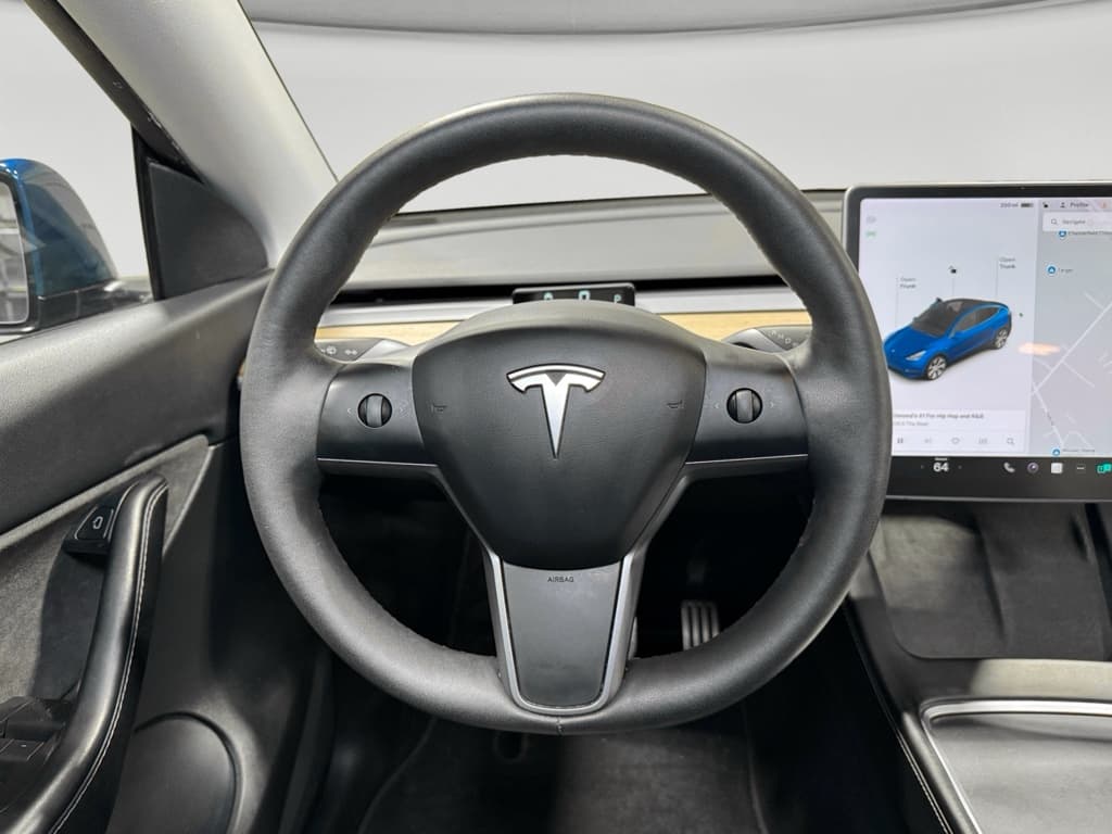 2021 Tesla Model Y view 8