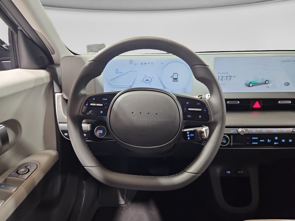 2024 Hyundai IONIQ 5 view 7