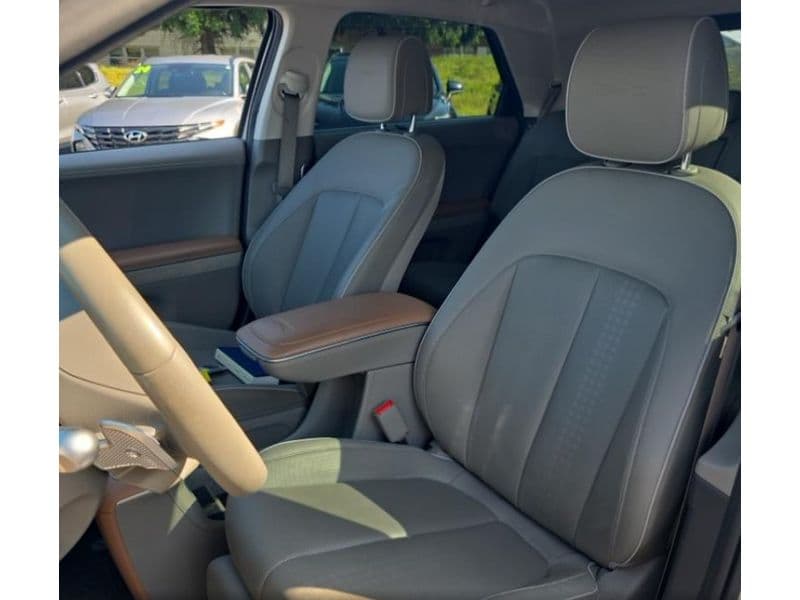 2024 Hyundai IONIQ 5 view 5