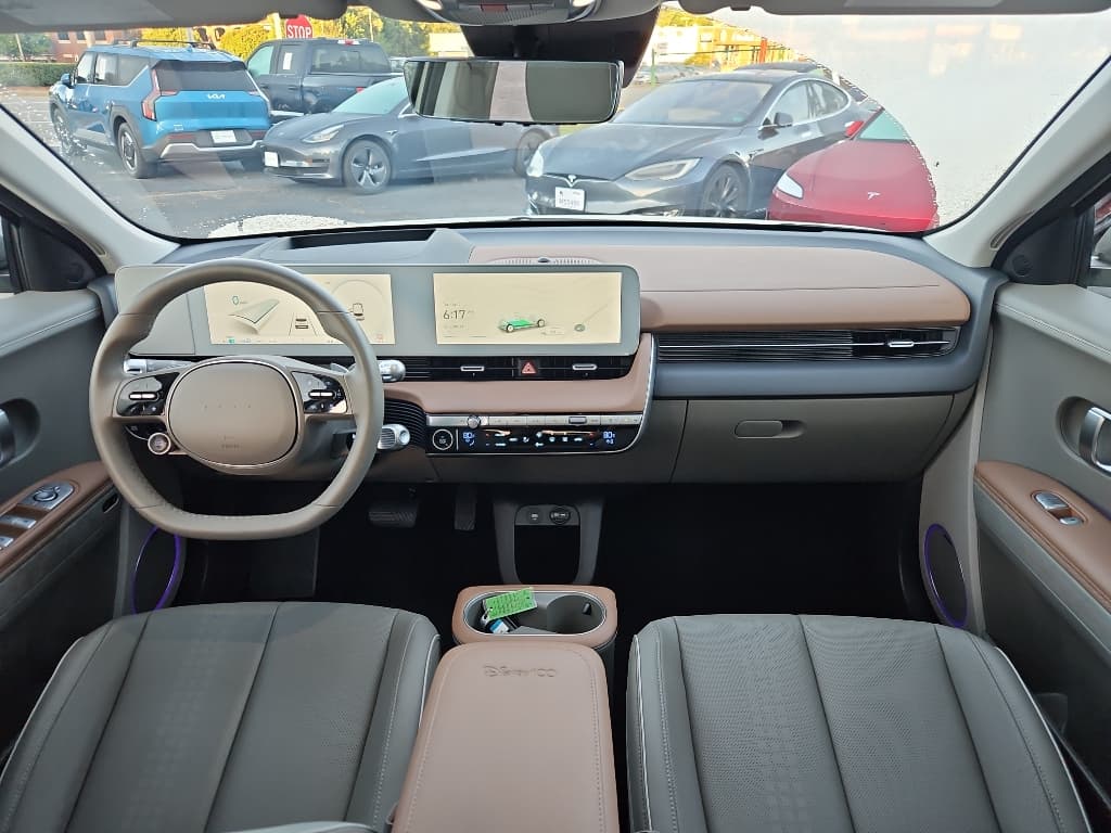 2024 Hyundai IONIQ 5 view 18