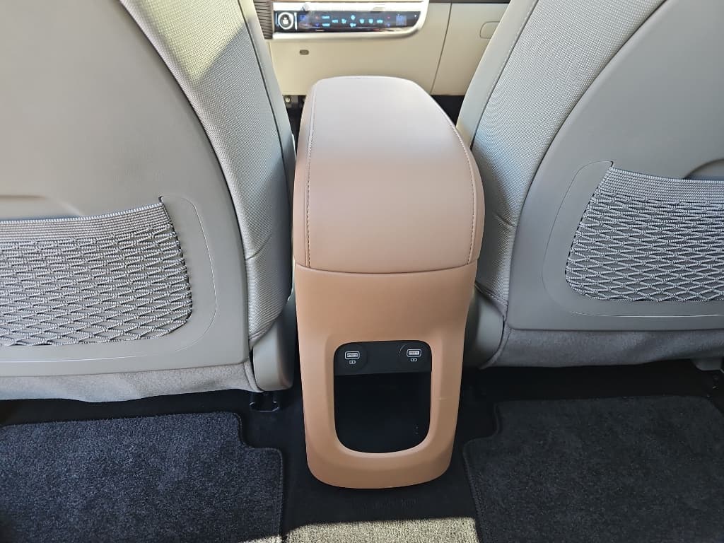 2024 Hyundai IONIQ 5 view 25