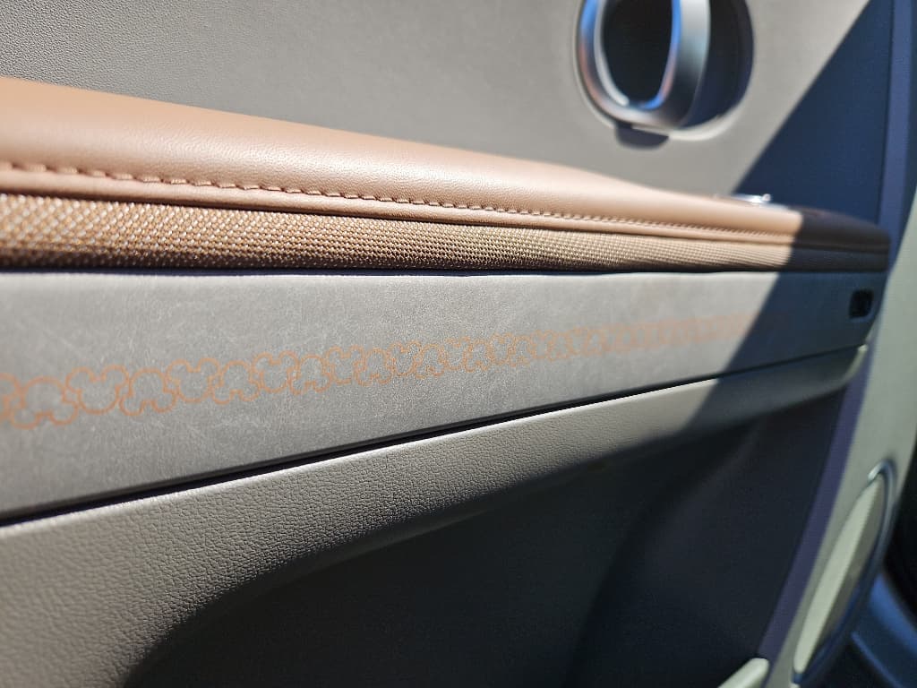 2024 Hyundai IONIQ 5 view 26