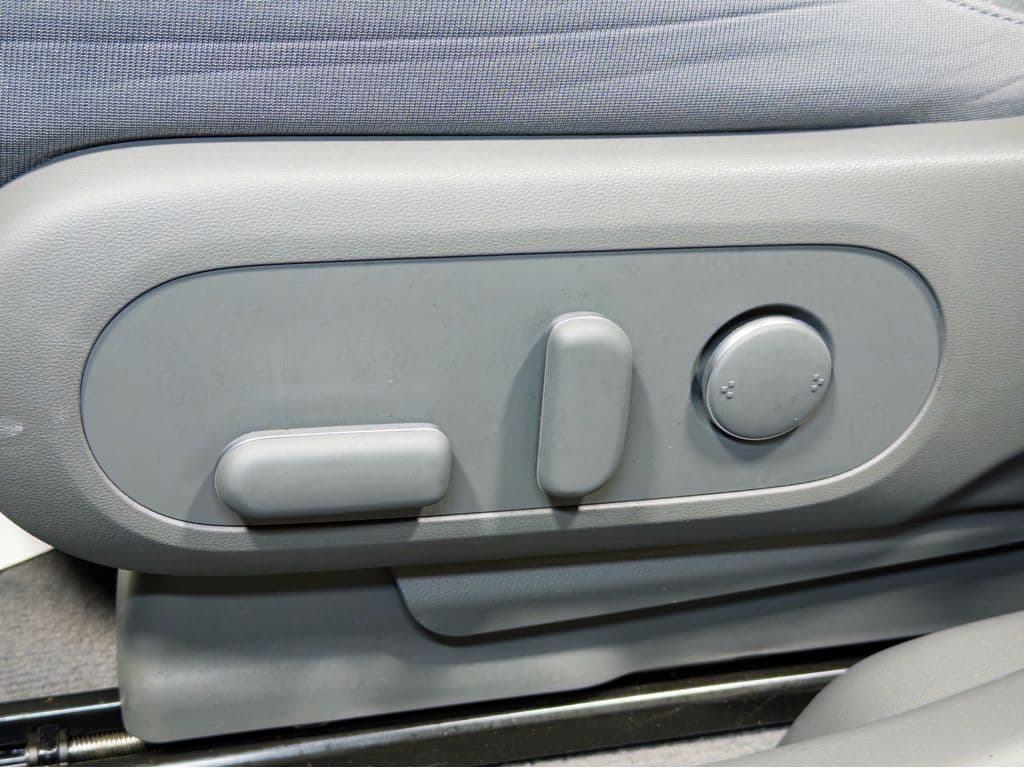 2024 Hyundai IONIQ 5 view 6