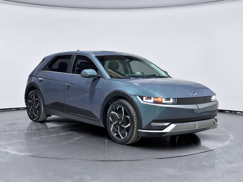 2024 Hyundai IONIQ 5 view 4
