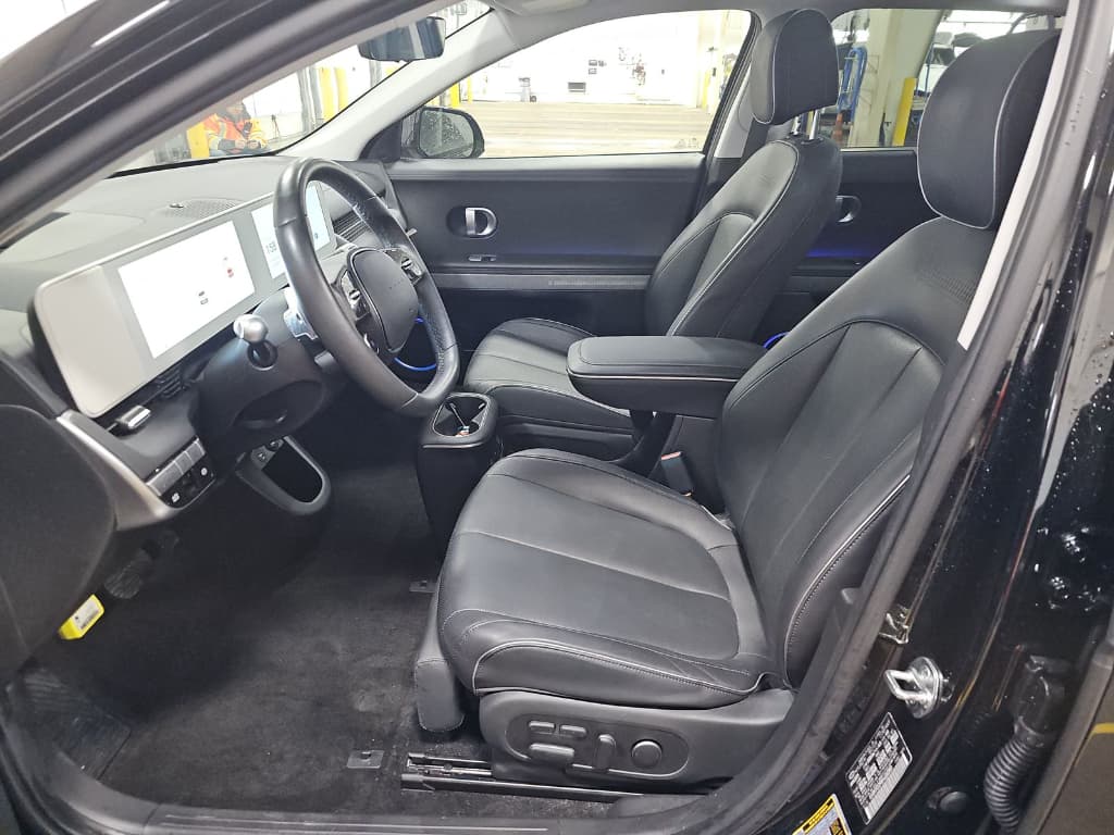 2024 Hyundai IONIQ 5 view 5