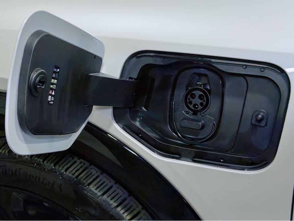 2024 Chevrolet Equinox EV view 5