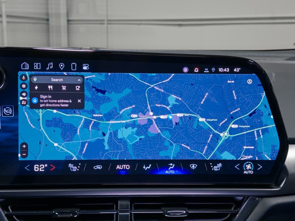 2024 Chevrolet Equinox EV view 10