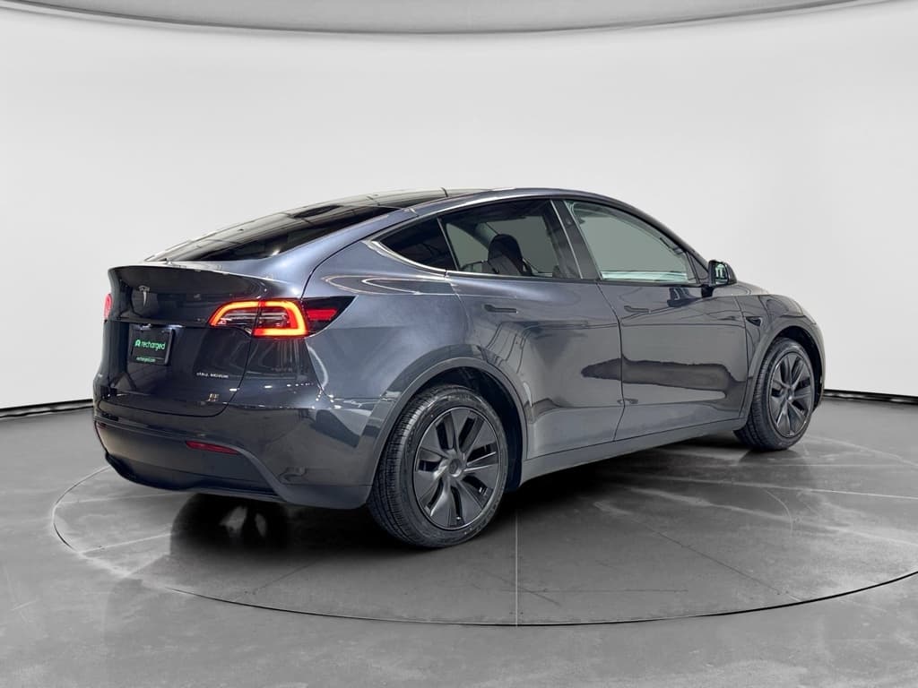 2025 Tesla Model Y view 3