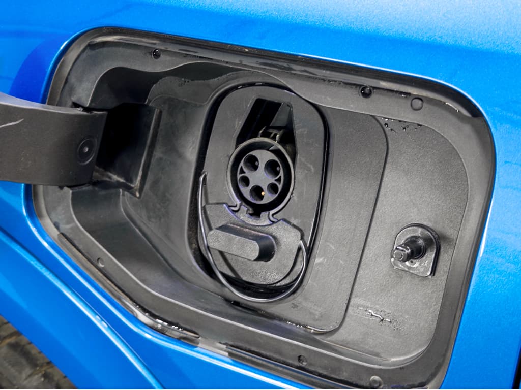 2024 Chevrolet Equinox EV view 5