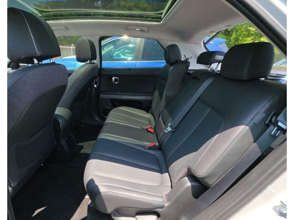 2024 Hyundai IONIQ 5 view 6