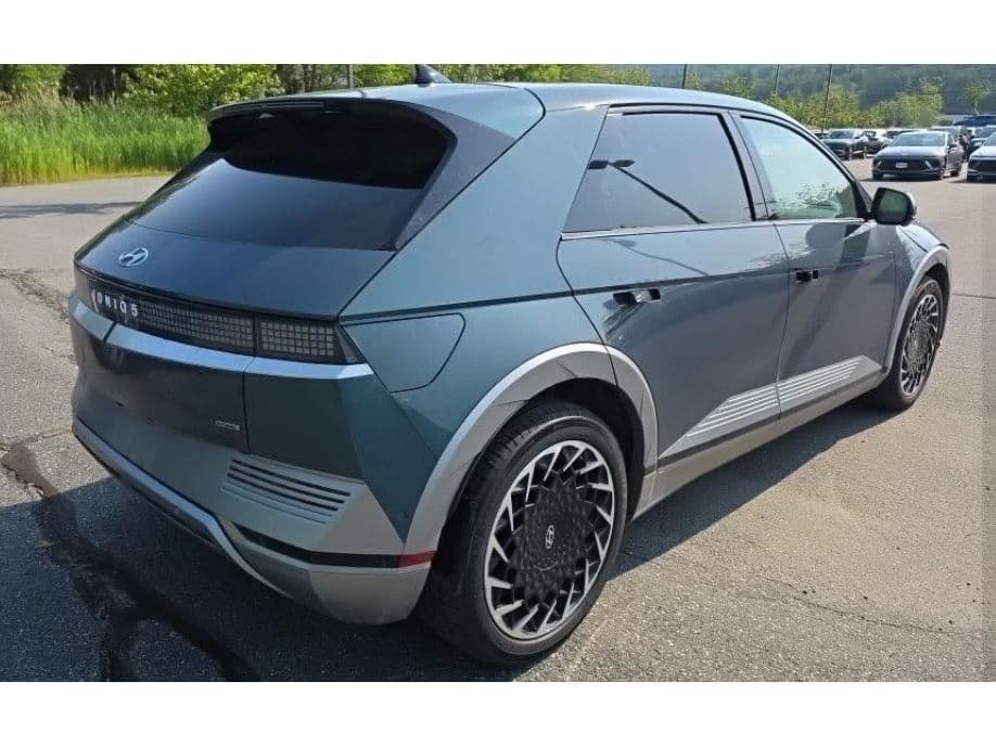 2024 Hyundai IONIQ 5 view 4