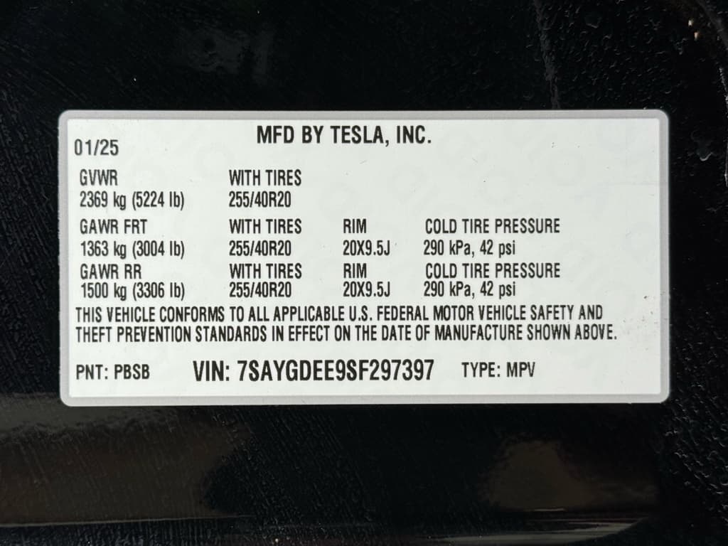 2025 Tesla Model Y view 27