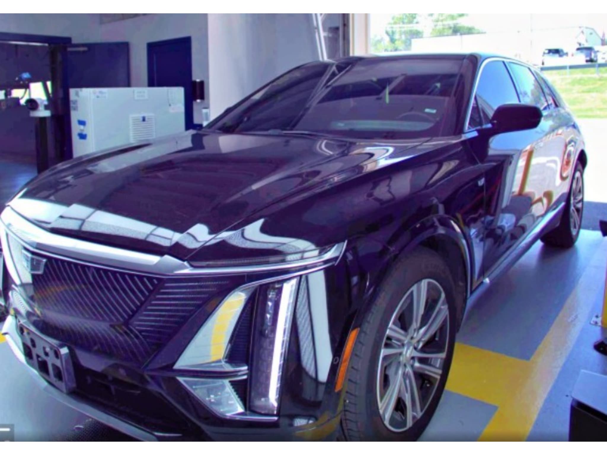 2025 Cadillac Lyriq