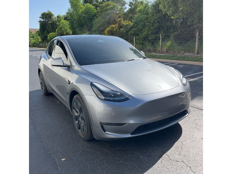 2025 Tesla Model Y view 4
