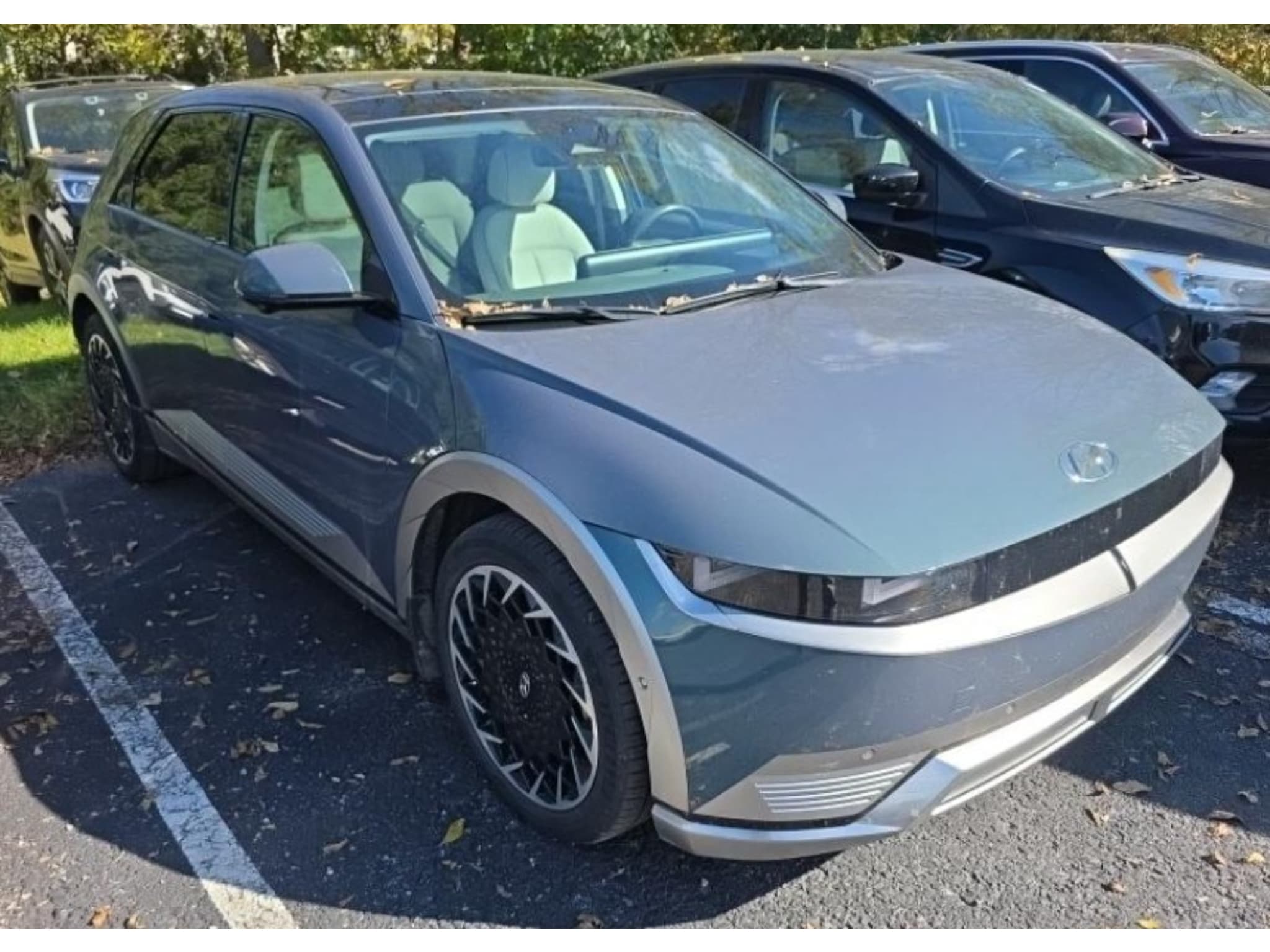 2024 Hyundai IONIQ 5 view 2