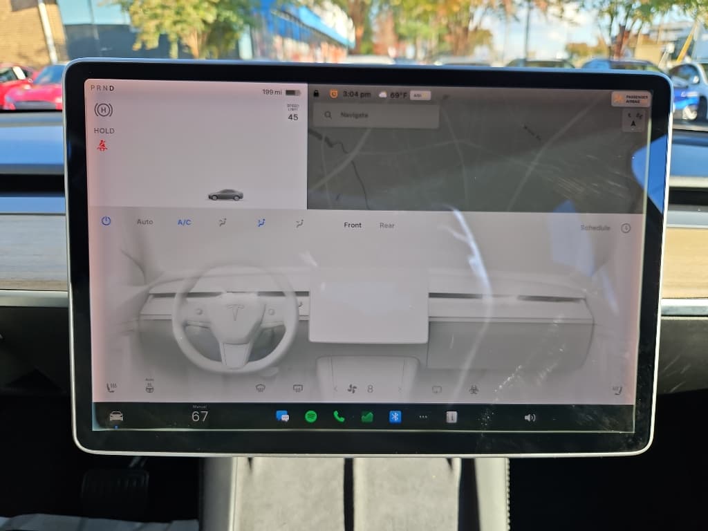 2022 Tesla Model Y view 12